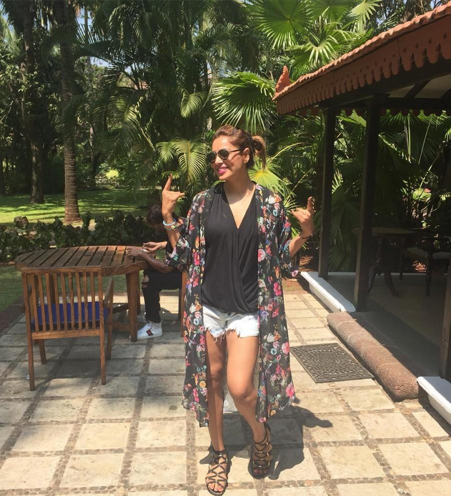 Bollywood actress Bipasha Basu celebrates Karan Singh Grover's birthday in Goa. Bipasha Basu,Karan Singh Grover,Bipasha Basu celebrates Karan Singh Grover birthday in Goa,Bipasha Basu celebrates Karan Singh Grover birthday,Karan Singh Grover birthday,Karan Singh Grover birthday celebrations,Bipasha Basu and Karan Singh Grover,Bipasha