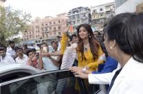 Bollywood actress Shilpa Shetty launches Diagold store in Mumbai.