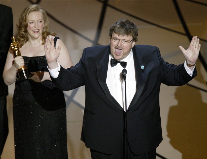 Notable speeches from past Oscar winners. Oscar,Oscar winners,Oscar award awinners,Memorable Oscar quotes,Memorable Oscar quotes by winners,Oscar quotes,Oscar awards 2016,Oscar awards 2015