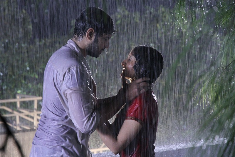 Padesave is an upcoming Telugu film starring Karthik Raju and Nithya Shetty in the lead role. Padesave,Karthik Raju,Nithya Shetty,Karthik Raju and Nithya Shetty,Padesave movie stills,Padesave movie pics,Padesave movie images,Padesave movie photos,Padesave movie pictures