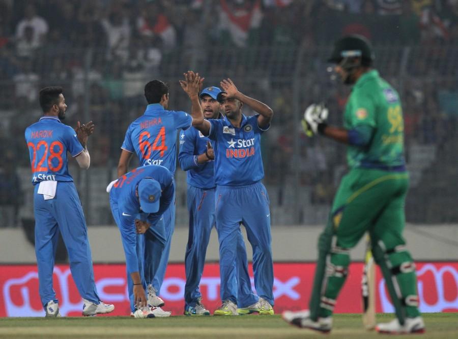 India have won the toss and choose to bowl first. Asia Cup,Asia Cup 2016,India vs Pakistan,India vs Pakistan Asia Cup,India vs Pakistan in Asia Cup T20,India vs Pakistan cricket series,India vs Pakistan 2016,Pakistan vs India