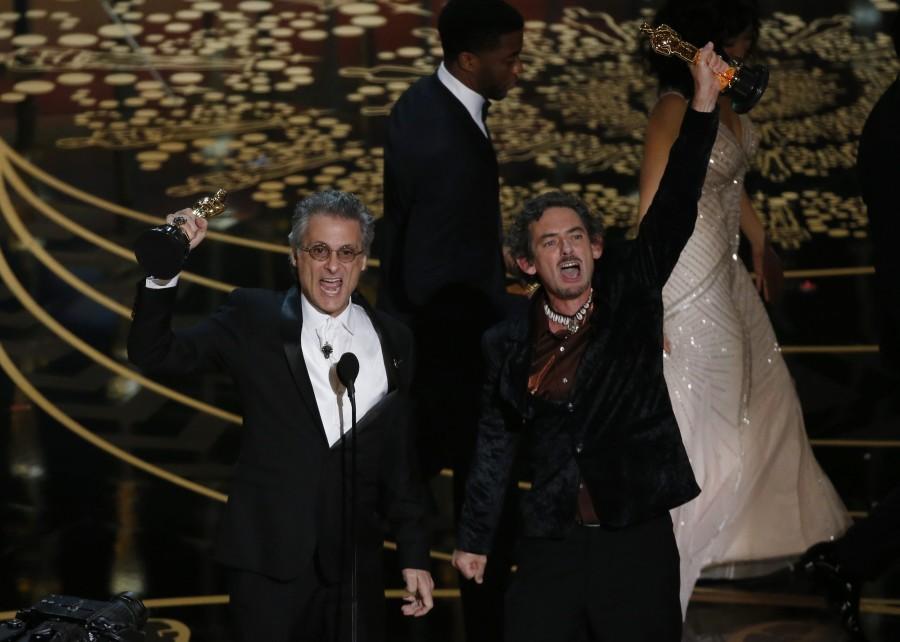 Highlights from the 2016 Academy Awards. Oscars 2016,Oscars 2016 winners,Oscars winners,oscars 2016 winners list,Oscars 2016 winners photos,Leonardo DiCaprio,oscars 2016,oscars 2016 live,oscars 2016 live updates,Oscars 2016 pics,Oscars 2016 images,Oscars 2016 stills,Oscars 2016 pictures,Oscars 2