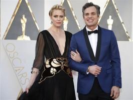 Celebrity Couples,Celebrity Couples at Oscars 2016,Couples at Oscars 2016,Oscars 2016,Oscars awards,Oscars awards 2016,oscars awards 2015,Lady Gaga,Taylor Kinney,88th Academy Awards,Kate Winslet,Steve Jobs,Christian Bale