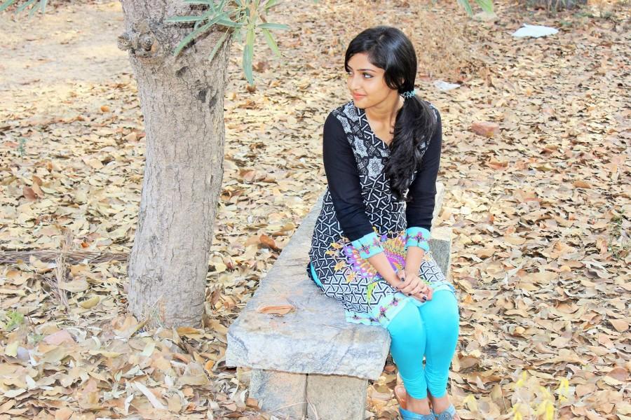 Reba Monica John will be seen opposite Nivin Pauly in the upcoming movie Reba John,Reba John photos,Reba Monica John,jacobinte swargarajyam,jacobinte swargarajyam heroine,nivin pauly's heroine,midukki