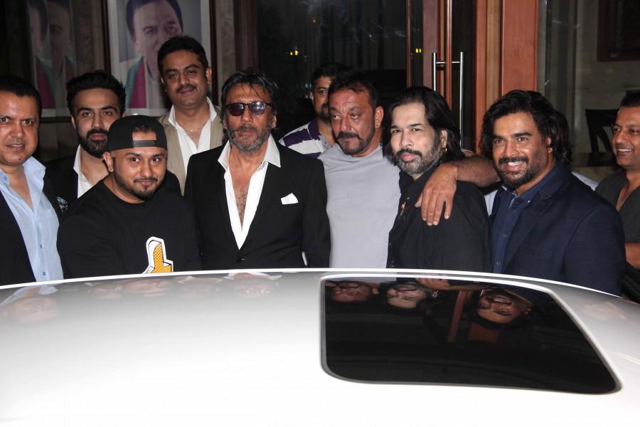 Photos of Shah Rukh Khan, Honey Singh, Jackie Shroff, Madhavan Meet Sanjay Dutt at his residence. Shah Rukh Khan,Honey Singh,Jackie Shroff,Madhavan,Sanjay Dutt,Shah Rukh Khan meet Sanjay Dutt,Shah Rukh Khan meets Sanjay Dutt,SRK meet Sanjay Dutt