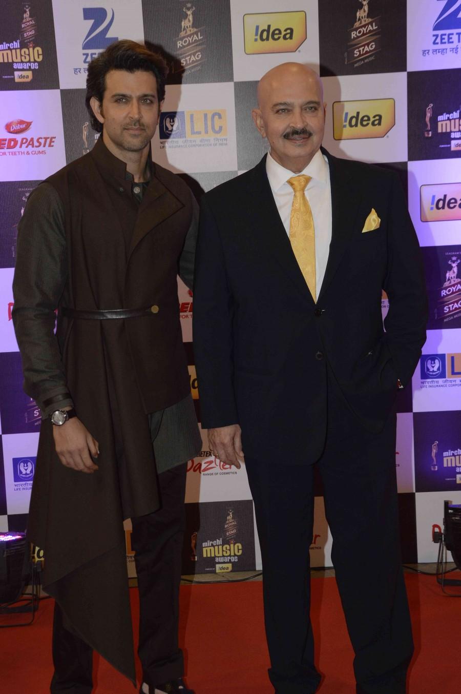 The ?8th Mirchi Music Awards event held at a star-studded ceremony and well known personalities graced the event. Mirchi Music Awards,Mirchi Music,8th mirchi music awards,Hrithik Roshan,Arjun Kapoor,Vidya Balan,Yo Yo Honey Singh,Taapsee Pannu,Urvashi Rautela,Dia Mirza,Radhika Apte,Neetu Chandra,Aditi Rao Hydari,Gauhar Khan,Gul Panag,Kanika Kapoor,Madhur Bhandarkar