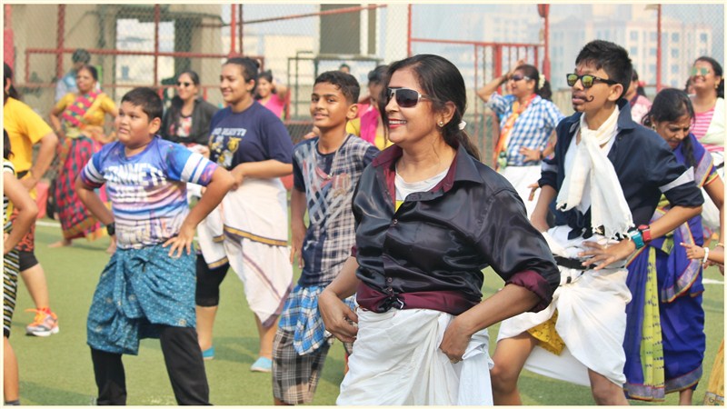 Nikhilesh Pillay and Shashank Sanas, Co-Founders of GAPA-Genesis Academy Of Performing Arts, have embarked on a journey of creating a niche in the world of fitness through a new dance workout called 'ROWDY'. Rowdy,Rowdy dance,dance,Fitness takes a Tollywood turn via Rowdy,Fitness turn via Rowdy,Nikhilesh Pillay,Shashank Sanas,GAPA-Genesis Academy,new dance,lungi,lungi dance