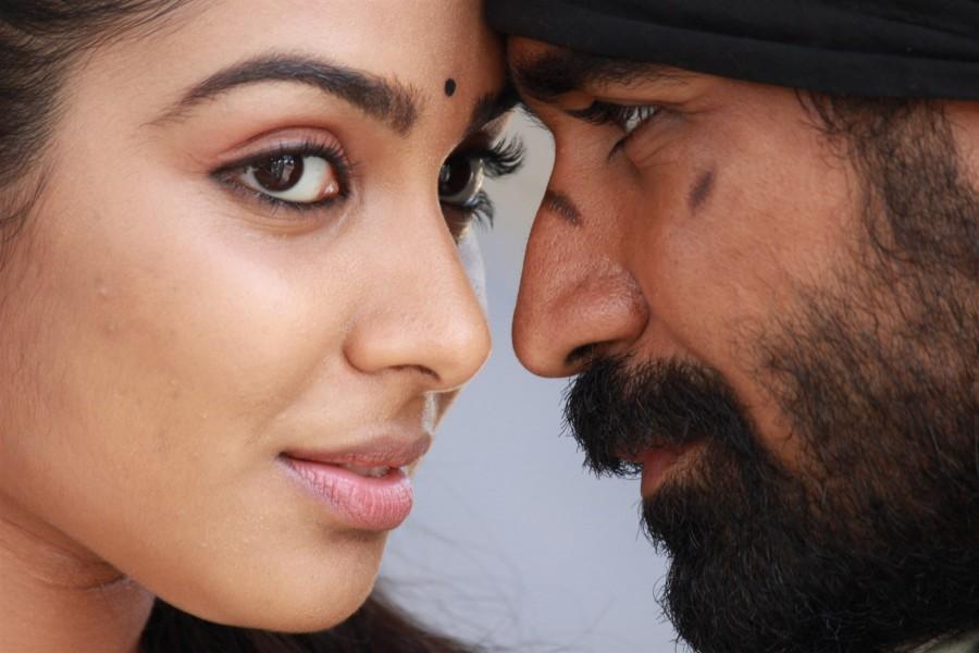 Pichaikkaran is an upcoming action thriller Tamil film written and directed by Sasi. Starring Vijay Antony and Santa Titus in the lead role. Pichaikkaran,tamil movie Pichaikkaran,Vijay Antony,Santa Titus,Pichaikkaran movie stills,Pichaikkaran movie pics,Pichaikkaran movie images,Pichaikkaran movie photos,Pichaikkaran movie pictures