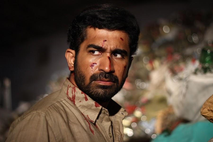 Pichaikkaran is an upcoming action thriller Tamil film written and directed by Sasi. Starring Vijay Antony and Santa Titus in the lead role. Pichaikkaran,tamil movie Pichaikkaran,Vijay Antony,Santa Titus,Pichaikkaran movie stills,Pichaikkaran movie pics,Pichaikkaran movie images,Pichaikkaran movie photos,Pichaikkaran movie pictures