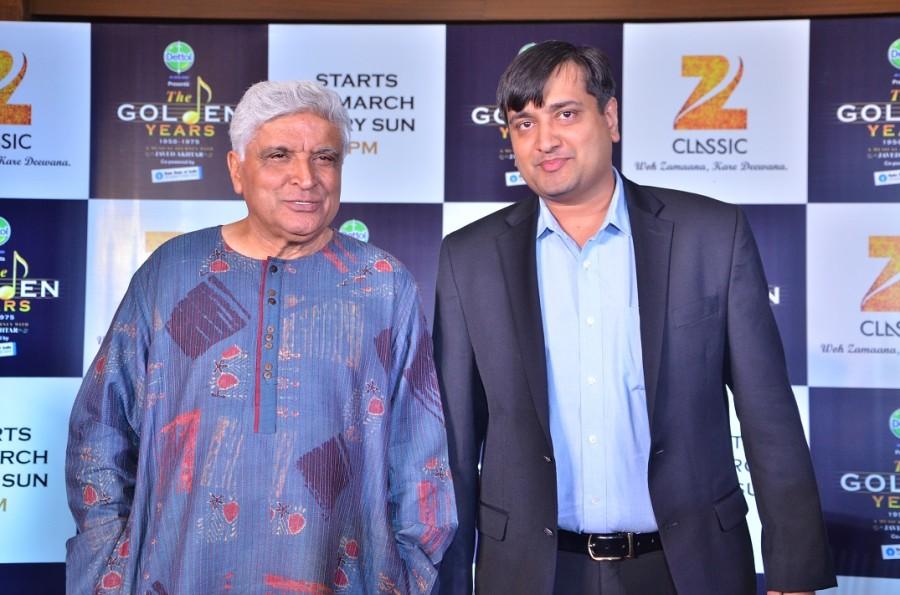 ‘The Golden Years 1950 -1975, A musical journey with Javed Akhtar' is produced by EVPL, sponsored by Dettol and co-sponsored by State Bank of India. Zee Classic,The Golden Years 1950 - 1975,musical journey with Javed Akhtar,Javed Akhtar,Javed Akhtar to present Zee Classic's new music show,Javed Akhtar returns to Zee Classic with music show