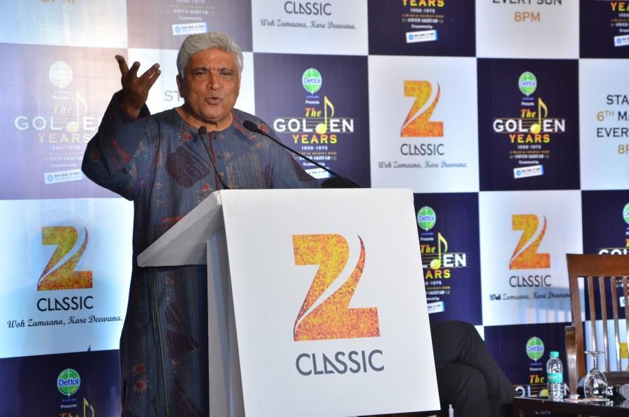 ‘The Golden Years 1950 -1975, A musical journey with Javed Akhtar' is produced by EVPL, sponsored by Dettol and co-sponsored by State Bank of India. Zee Classic,The Golden Years 1950 - 1975,musical journey with Javed Akhtar,Javed Akhtar,Javed Akhtar to present Zee Classic's new music show,Javed Akhtar returns to Zee Classic with music show