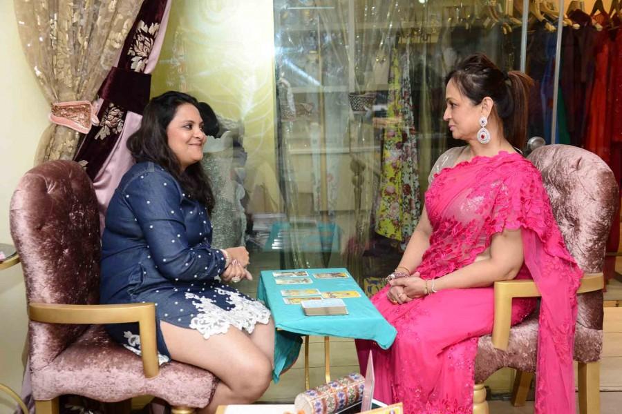 Dimple Nahar, proprietor, 2Divine - The Lifestyle Temple and Smita Thackeray celebrated 'Women Power' by way of a special pre-women's day soiree at the 2Divine Store, Dongarsi Road in Walkeshwar. Dimple Nahar,Smita Thackeray,Pre-Women's Day Soiree,The 2Divine Store,2Divine Store,Women Power,special pre-women's