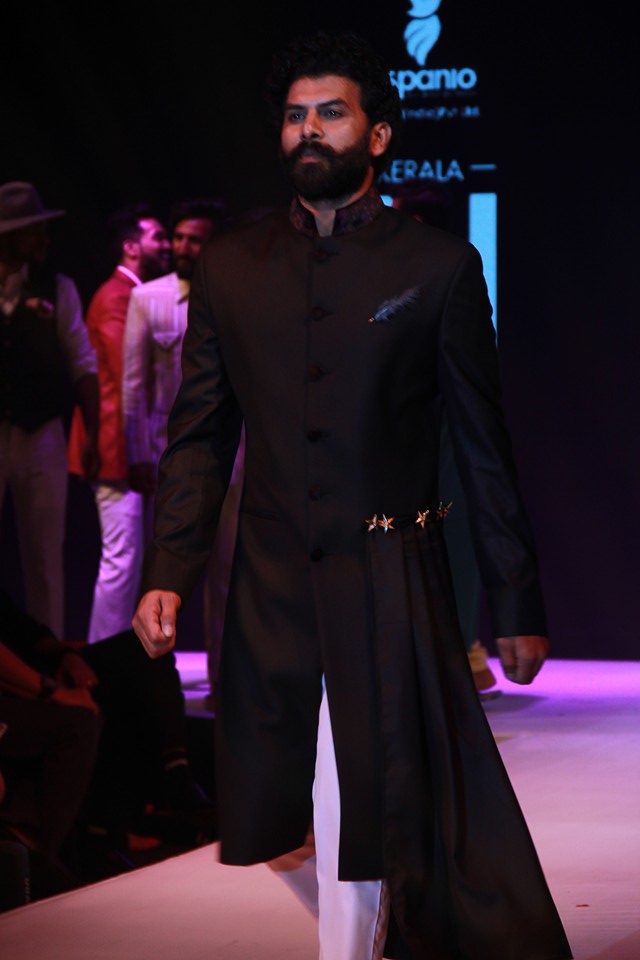 The star-studded Kerala Fashion League (KFL) presented by Abhil Dev ended on a grand note at Crown Plaza in Cochin on March 3. Kerala Fashion League 2016,Kerala Fashion League photos,celebs at Kerala Fashion League,nikki galrani kerala fashion league,Abhil Dev,KFL 2016