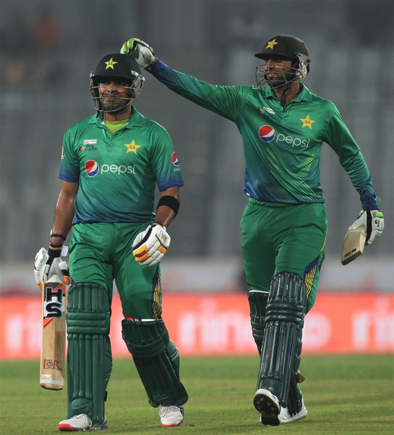Pakistan came up with a strong batting performance to defeat Sri Lanka by six wickets in their inconsequential final round robin encounter of the Asia Cup Twenty20 cricket tournament at the Sher-e-Bangla National Stadium on Friday. Asia Cup,Akmal,Pakistan beat Sri Lanka for consolation win,Pakistan beat Sri Lanka,Pakistan,Sri Lanka,Asia Cup 2016,Asia Cup T20 2016,Asia Cup Twenty20 cricket tournament,Asia Cup Twenty20,asia cup 2016,Asia Cup T20