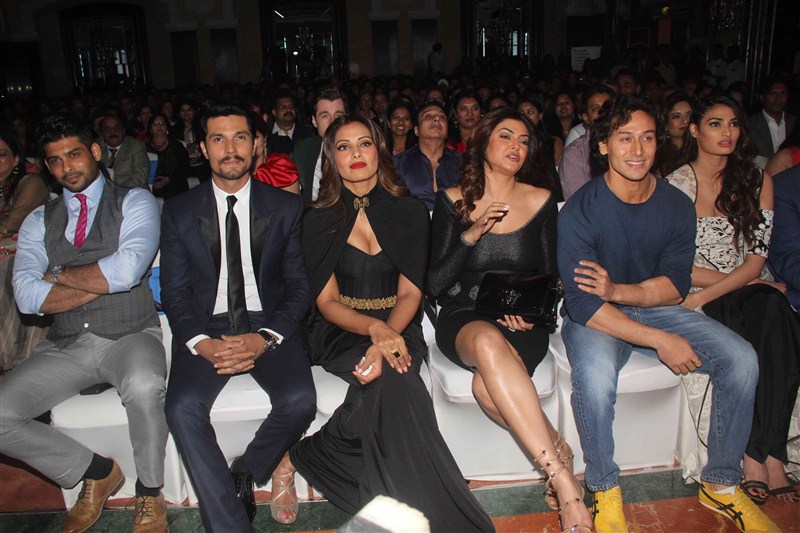 9th GeoSpa asiaSpa India Awards ceremony at ITC Grand Central in Mumbai. The event spread out the red carpet to leading Bollywood divas and social glitterati from the town. Geospa Asiaspa Awards,Asiaspa Awards,9th GeoSpa asiaSpa India Awards,9th GeoSpa asiaSpa,Shilpa Shetty,Bipasha Basu,Sushmita Sen,Madhavan,Randeep Hooda,Parineeta Sethi,Rekha,Tiger Shroff,Athiya Shetty,Upen Patel,Mandana Karimi