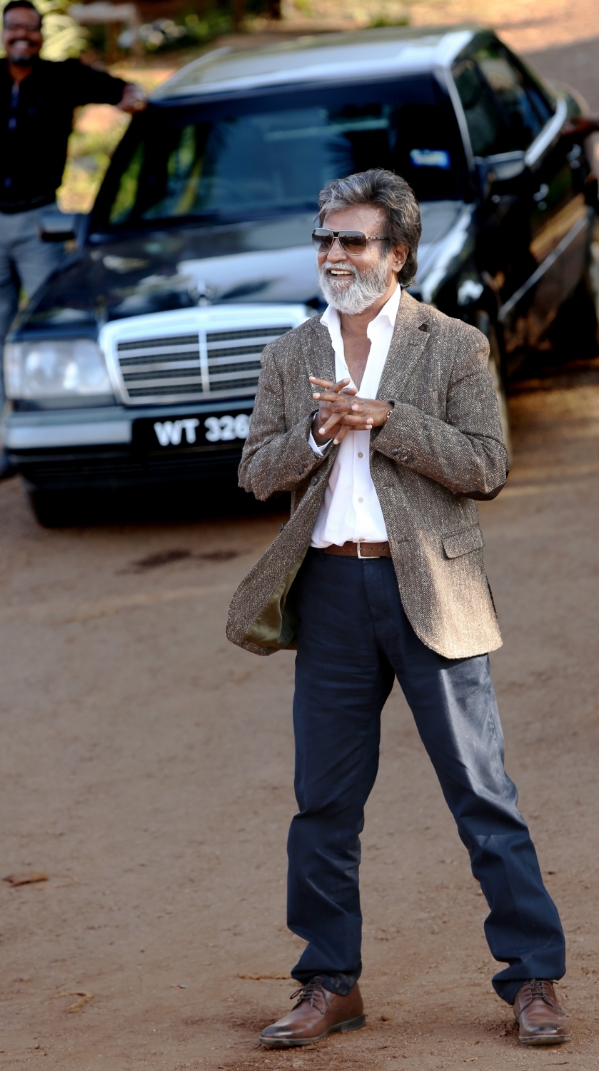 Rajinikanth,actor Rajinikanth,Rajinikanth in Kabali,Kabali,Kabali working stills,Kabali movie stills,Kabali movie pics,Kabali movie images,Kabali movie photos,Kabali movie pictures,rajini,super star Rajinikanth,superstar Rajinikanth