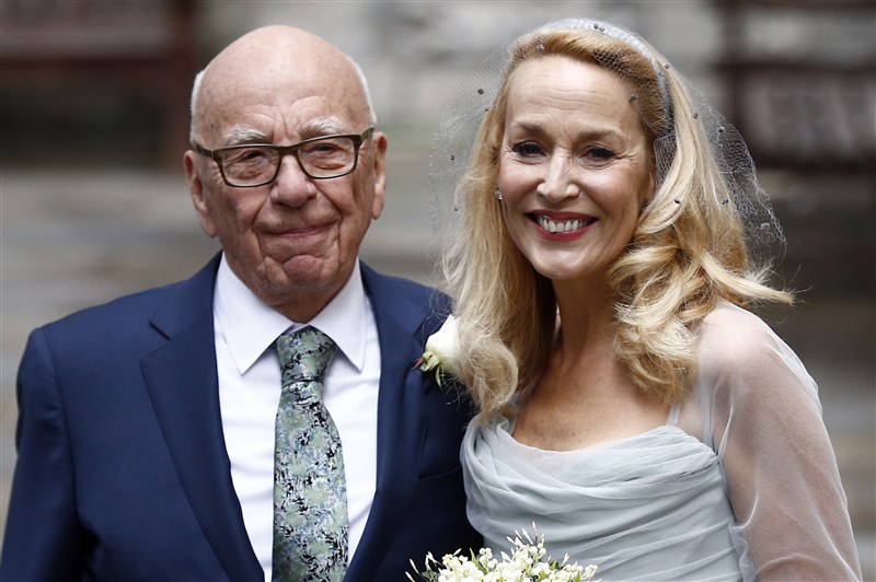 Media mogul Rupert Murdoch wed former supermodel Jerry Hall in a low-key ceremony in central London, the fourth marriage for the media mogul. Rupert Murdoch,Jerry Hall,Rupert Murdoch and Jerry Hall,Rupert Murdoch and Jerry Hall wedding,Rupert Murdoch and Jerry Hallmarriage,Rupert Murdoch wedding,Rupert Murdoch marriage,Jerry Hall wedding,Jerry Hall marriage