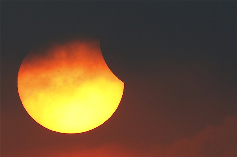 A diamond ring solar eclipse is seen from Matantimali, Palu, Central Sulawesi, Indonesia, India. Solar Eclipse,Solar Eclipse 2016,partial solar eclipse,Partial solar eclipse in India,Solar eclipse in India,solar eclipse in IndiIndonesia,solar eclipse around worls,Solar Eclipse rare pics,Solar Eclipse rare images,Solar Eclipse rare stills,Solar Eclips
