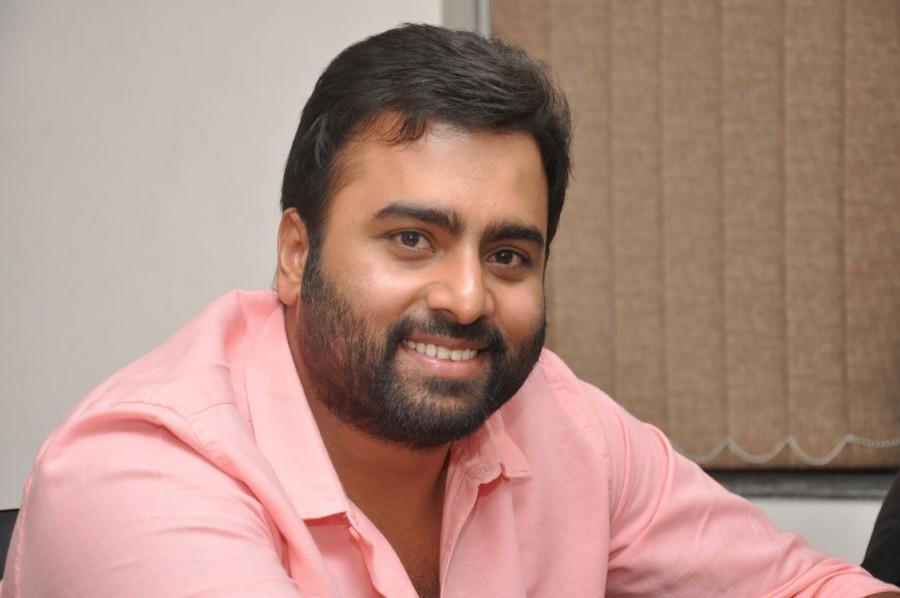 Director Kumar Nagendra says actor Nara Rohit's filmmaking knowledge came in very handy during the making of forthcoming Telugu sports drama Nara Rohit,Tuntari,Tuntari promotion,telugu movie Tuntari,Latha Hegde,Kabir Duhan Singh,Director Kumar Nagendra,Kumar Nagendra,Maan Karate,Maan Karate remake