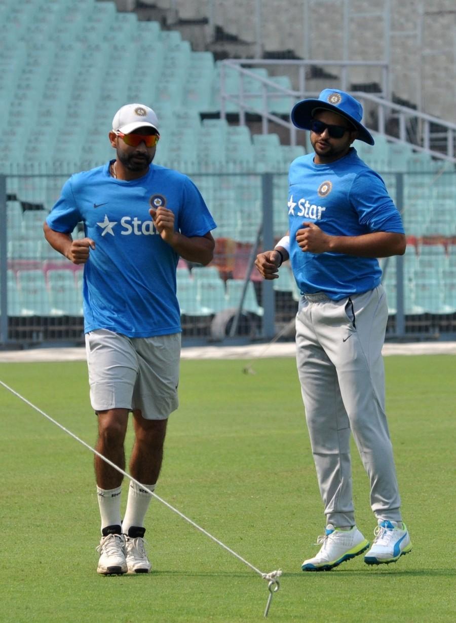 ICC World T20 Warmup: Dhoni, Kohli, Raina during practice session. ICC World T20 Warmup,ICC World T20 2016,ICC World T20,india vs west indies,West Indies vs India,World T20,World T20 2016,Dhoni,Kohli,Virat Kohli,Suresh Raina,Raina,Team India,India vs West Indies World T20 warm up,India vs West Indies World T20,World T20