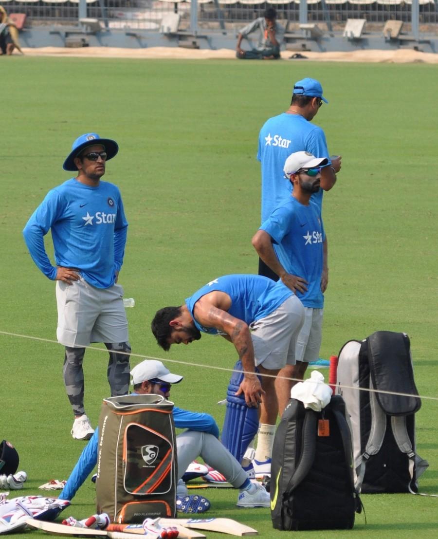 ICC World T20 Warmup: Dhoni, Kohli, Raina during practice session. ICC World T20 Warmup,ICC World T20 2016,ICC World T20,india vs west indies,West Indies vs India,World T20,World T20 2016,Dhoni,Kohli,Virat Kohli,Suresh Raina,Raina,Team India,India vs West Indies World T20 warm up,India vs West Indies World T20,World T20