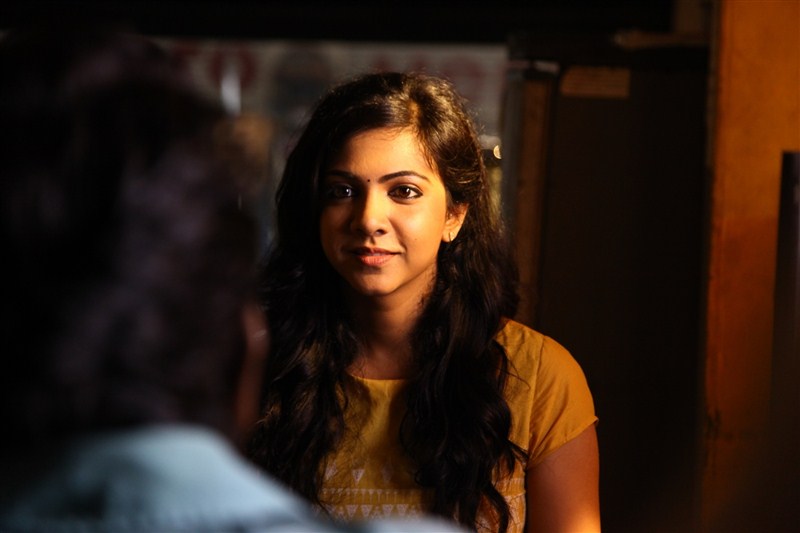 Kadhalum Kadandhu Pogum is an upcoming Tamil movie directed by Nalan Kumarasamy of Soodhu Kavvum fame. Starring Vijay Sethupathi and Madonna Sebastian in the lead role. Kadhalum Kadandhu Pogum,tamil movie Kadhalum Kadandhu Pogum,Vijay Sethupathi,Madonna Sebastian,Kadhalum Kadandhu Pogum movie stills,Kadhalum Kadandhu Pogum movie pics,Kadhalum Kadandhu Pogum movie images,Kadhalum Kadandhu Pogum movie photos,Kadhalum Kadan