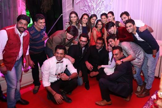 Indore became a celestial hub, when Awadhesh Dixit, Director - Global Group Of Companies, and his gorgeous wife Surekha Dixit hosted a grand party to celebrate the 25th wedding anniversary of the former's younger brother Hradayesh Dixit and his better half Pratiksha Dixit at their palatial farmhouse.