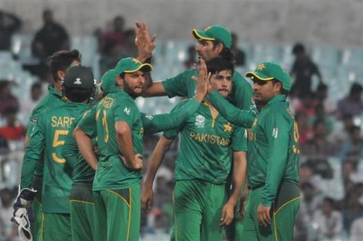 Photos of Pakistan v/s Sri Lanka World T20 warm-up match.