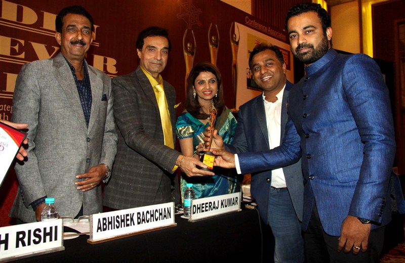 Achievers from various fields including Cinema, Television & Media were recently felicitated with the GOLDEN ACHIEVER AWARDS & the AIAC Awards for Excellence (in various categories) at a glittering gala organized by senior journalist turned entrepreneur Abhishek Bachchan at THE CLUB, Mumbai. Glitz and Glomour at Golden Achiever Awards,Golden Achiever Awards,Golden Achiever Awards pics,Golden Achiever Awards images,Golden Achiever Awards stills,Golden Achiever Awards pictures