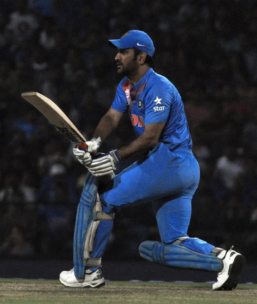 India restrict New Zealand to low total. India vs New Zealand,India v New Zealand,New Zealand,India,New Zealand vs India,World Twenty20,icc world twenty20,ICC World Twenty20 India 2016,world twenty20,ICC World Twenty20 2016,New Zealand beats India