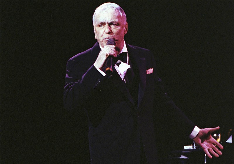 Frank Sinatra Jr. dies of cardiac arrest while on tour - Photos,Images ...