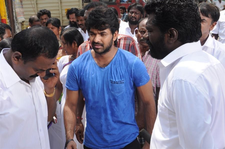Jai and Surabhi's Pugazh movie stills Jai,Surabhi,Jai and Surabhi,Pugazh movie stills,Pugazh movie pics,Pugazh movie images,Pugazh movie photos,Pugazh movie pictures,tamil movie Pugazh