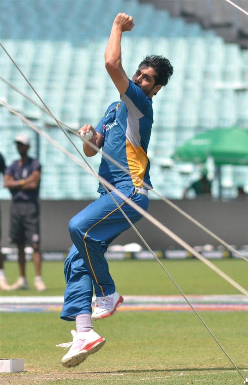 Pakistani cricketers during a practice session at Eden Gardens ahead of their ICC T20 World Cup match against India in Kolkata. India vs Pakistan,India v Pakistan,India vs Pakistan ICC World T20,ICC T20 World Cup,T20 World Cup,2016 T20 World Cup,ICC World T20 2016,world t20,India vs Pakistan in ICC World T20 2016,world t20 results,India vs Pakistan ICC World T20 2016,India pakista