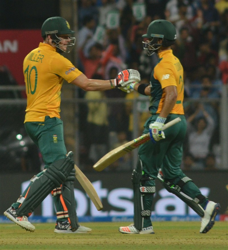 Star batsman Joe Root smashed a match-winning 83 as a spirited England side chased down South Africa's massive total of 229 to win a nail-biting contest by two wickets in the Group 1 clash in the World Twenty20 cricket tournament at the Wankhede Stadium on Friday. Joe Root,England beat South Africa,England vs South Africa,England v South Africa,World Twenty20 2016,icc world twenty20,World Twenty20 cricket,World T20,ICC World T20 2016,world t20,ICC World T20,world t20 results,womens world t20,World T20 pics,World T2