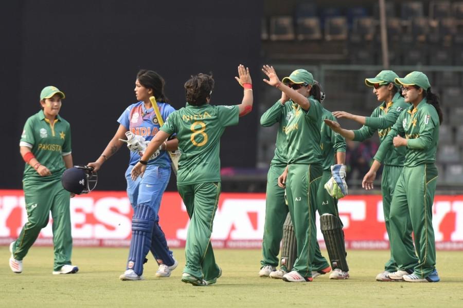 India vs Pakistan Cricket Live: Pakistan bat first in women clash. India vs Pakistan Cricket,India vs Pakistan,India vs Pakistan womens,India vs Pakistan womens cricket,india vs pakistan,india pakistan world t20,ind pak world t20,india pak live updates,ind pak live,ind pakistan live news,world t20 live,world t20 india,wo