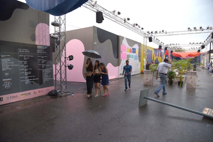 Rain came as a respite from the heat for Delhiites, but it spelt trouble for the visitors at the ongoing Amazon India Fashion Week (AIFW) Autumn-Winter 2016. AIFW 2016,AIFW,Rain drains out fun from AIFW 2016,Amazon India Fashion Week,Amazon India Fashion Week 2016,Autumn-Winter 2016,Autumn-Winter