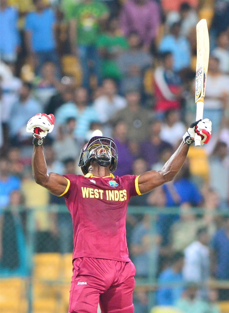 West Indies beat Sri Lanka in the second match of the Super 10 stage of World Twenty20 on Sunday at Chinnaswamy Stadium. West Indies beat Sri Lanka by 7 wickets,West Indies beat Sri Lanka,West Indies vs Sri Lanka,West Indies v Sri Lanka,World T20,ICC World T20 2016,world t20,ICC World T20,world t20 results,World T20 2016,icc world t20 2106,World T20 pics,World T20 images,Wo