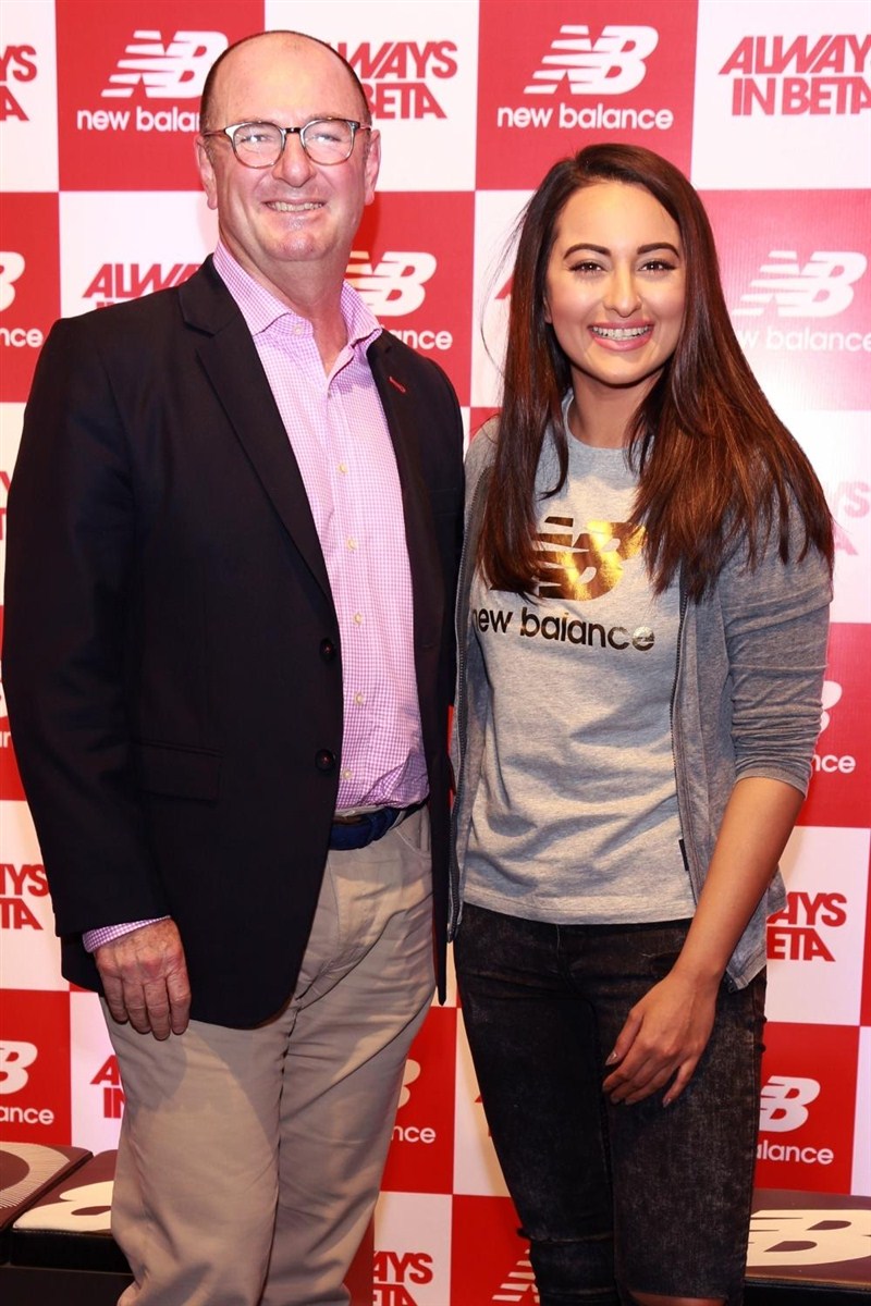 Bollywood actress Sonakshi Sinha inaugurates New Balance flagship store in India. Sonakshi Sinha,New Balance flagship store,Sonakshi Sinha inaugurates New Balance flagship store in India,New Balance flagship store in India,Actress Sonakshi Sinha,Sonakshi Sinha pics,Sonakshi Sinha images,Sonakshi Sinha stills,Sonakshi Sinha pictures