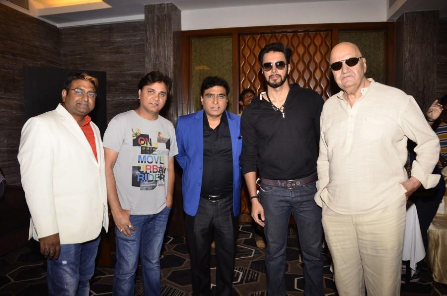 Tuesday 22nd March 2016, first look of R-Vision India Pvt. Ltd's new film Udanchhoo,Udanchhoo first look,Udanchhoo movie,Prem Chopra,Director Vipin Parasher,Vipin Parasher,Rajniesh Duggal,Bruna Abdullah,Saisha Sehgal,Anil George,Pankaj Jha,Brijendra Kala,Neelesh Malviya