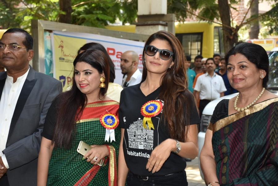 Bollywood actress Jacqueline Fernandez bonds with Kids of Panbai International School. Jacqueline Fernandez,Jacqueline Fernandez at Panbai International School,Jacqueline Fernandez with Kids,actress Jacqueline Fernandez,Jacqueline Fernandez pics,Jacqueline Fernandez images,Jacqueline Fernandez stills,Jacqueline Fernandez pictures,Jacqueline