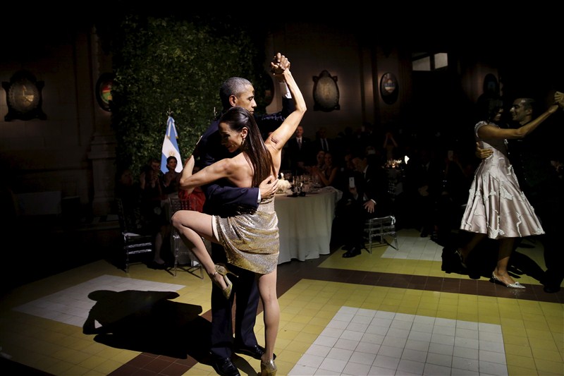 President Obama and his wife Michelle dance the tango during a state dinner in Buenos Aires. Obama,President Obama,Obama Dances The Tango,Obama at State dinner in Argentina,State dinner in Argentina,State dinner,Buenos Aires,Tango,Tango dance,Barack Obama,U.S. President Barack Obama,President Barack Obama