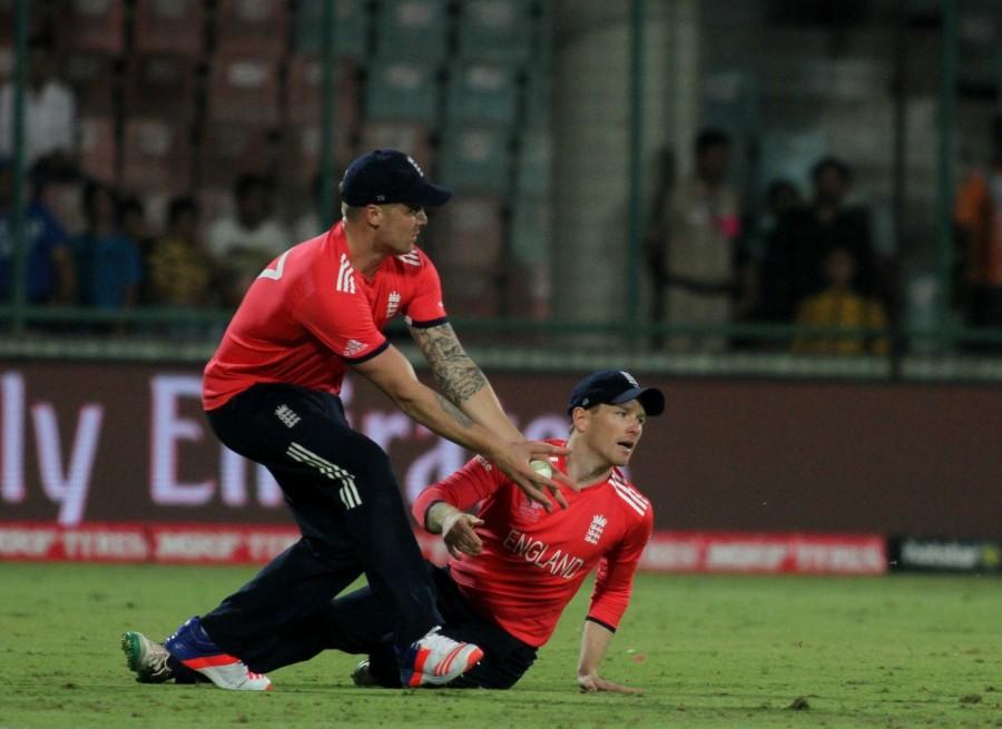 England eliminated Sri Lanka and South Africa with a 10-run win over the Asian team in the World Twenty20 cricket tournament at the Ferozeshah Kotla on Saturday. England reaches WT20 semis,England WT20 semis,England beat Sri Lanka,Sri Lanka,South Africa eliminated,Sri Lanka eliminated,South Africa eliminated,Ferozeshah Kotla,World Twenty20 cricket tournament,World Twenty20 cricket,WT20 semis,icc wt20,WT20,icc wt2