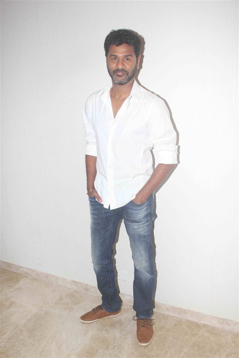 Special Screening of Telugu film Oopiri,Oopiri Special Screening,Tamannaah Bhatia,Prabhu Deva,Napoleon,Tamannaah Bhatia at Oopiri Special Screening,Prabhu Deva at Oopiri Special Screening,Napoleon at Oopiri Special Screening,Oopiri Special Screening pics,Oopiri Special Screening images,O