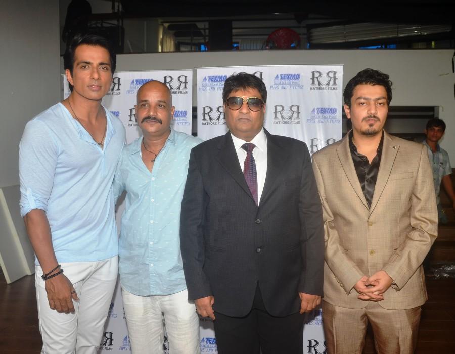 Actress Sonal Chauhan and Actor Sonu Sood Shoot as Brand Ambassadors for Texmo Pipe Fittings AD with Director Rajend. Sonu Sood,Sonal Chauhan,Sonal Chauhan and Sonu Sood Shoot as Brand Ambassadors,Texmo Pipe Fittings AD,Director Rajend,Sonal Chauhan and Sonu Sood