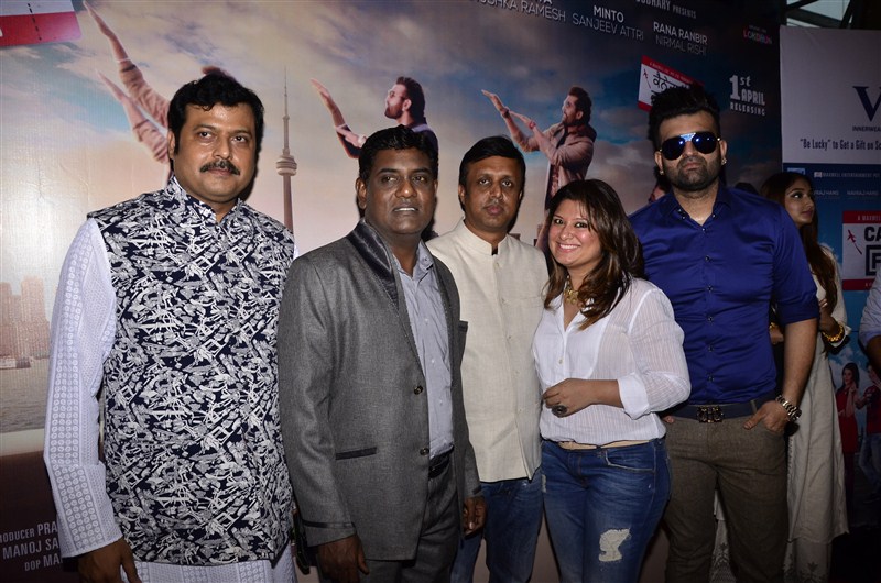 Bollywood actor Govinda graced the premier cum press show of Punjabi Film Govinda,actor Govinda,Canada Di Flight,Punjabli movie Canada Di Flight,Govinda appreciates Canada Di Flight film,Bollywood actor Govinda