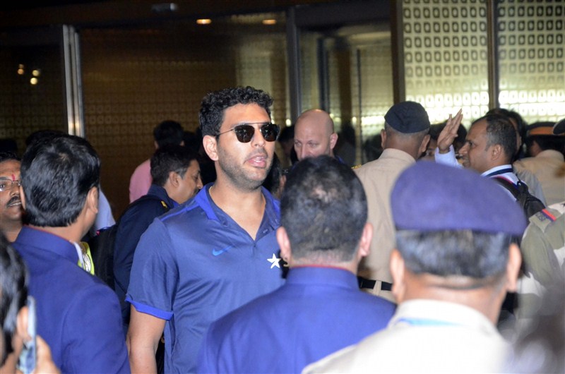 The Indian cricket team, led by skipper Mahendra Singh Dhoni, arrived here on Monday evening ahead of the World Twenty20 second semi-final clash against the West Indies on Thursday. Team India,India Team,India vs West Indies,India vs West Indies Semi Final,India Semi Final,World T20 Semi Final,T20 semi final,World T20,world t20 results,Dhoni,Virat Kohli,Ravichandran Ashwin,Ashish Nehra,Yuvaraj singh