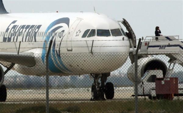 EgyptAir plane hijacked - Photos,Images,Gallery - 40316