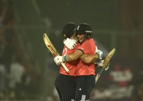 England beat New Zealand,England vs New Zealand,England vs New Zealand semi final,World T20 final,ICC World T20 Semi-finals,world t20 results,England,England to Final,World T20 pics,World T20 images,World T20 photos,World T20 stills,World T20 pictures