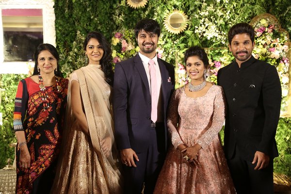 Megastar Chiranjeevi's second Srija Konidela wedding reception. Srija Konidela wedding reception,Srija Konidela reception,Chiranjeevi,ram charan,Allu arjun,Srija Konidela wedding reception pics,Srija Konidela wedding reception images,Srija Konidela wedding reception stills,Srija Konidela wedding reception pictures,Sri