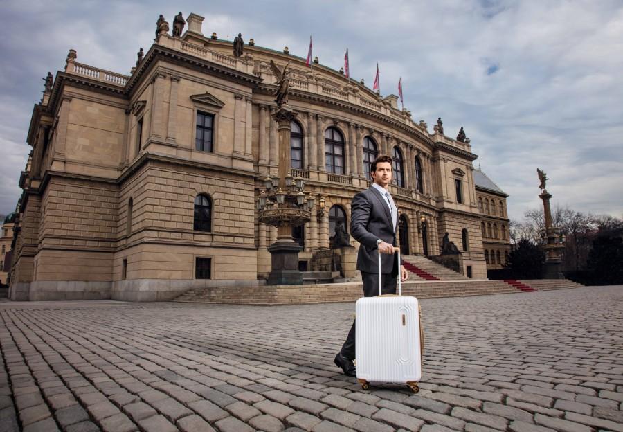 Bollywood actor Hrithik Roshan appointed brand ambassador for luggage major VIP. Hrithik Roshan,actor Hrithik Roshan,Hrithik Roshan as brand ambassador for luggage major VIP,Hrithik Roshan as brand ambassador,Bollywood actor Hrithik Roshan
